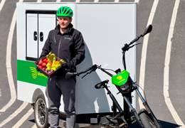 18 år med cykellevering af firmafrugt i København